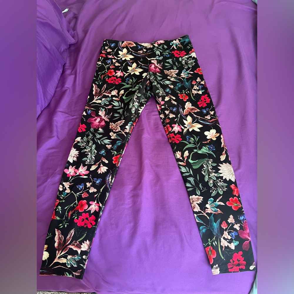 Old navy floral leggings
